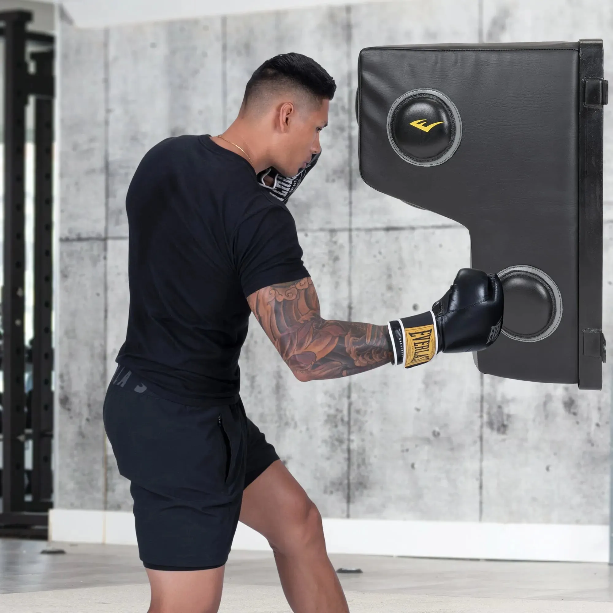 30 lb Wall Mounted Bag