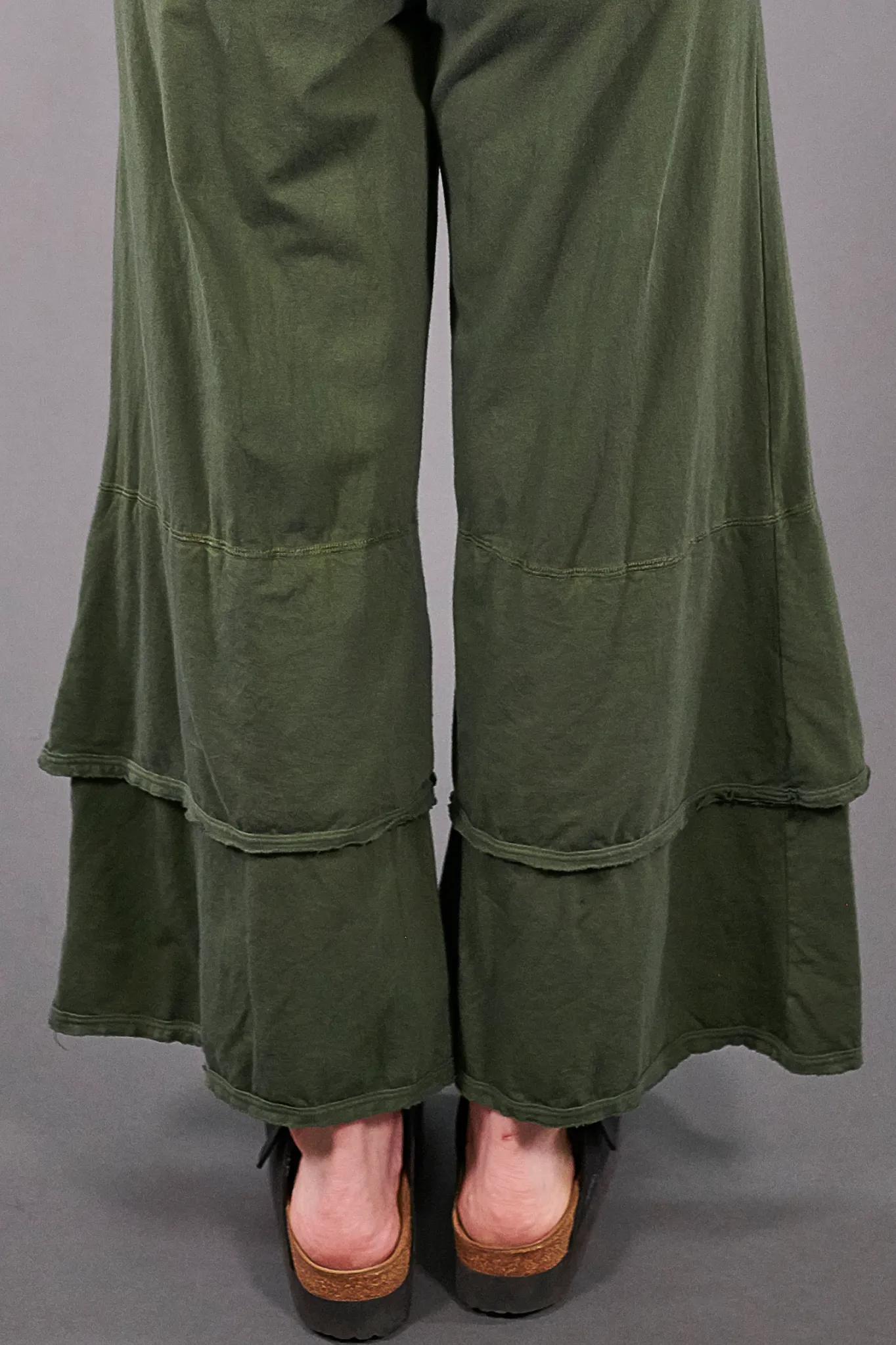 3239 Fold Over Petaloon-Piper-U