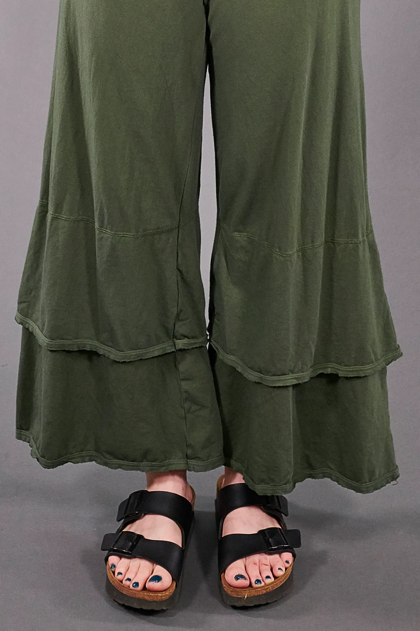 3239 Fold Over Petaloon-Piper-U