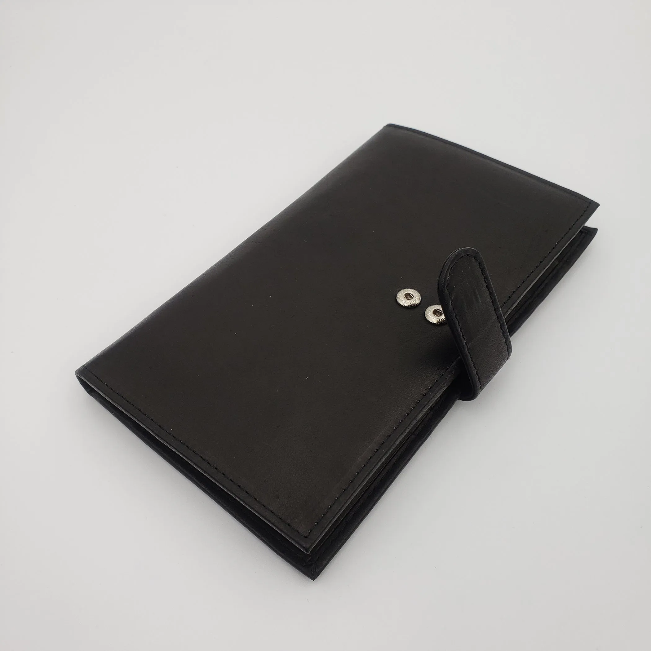 AG Wallets RFID Snap Close Leather Credit Card Organizer & Wallet