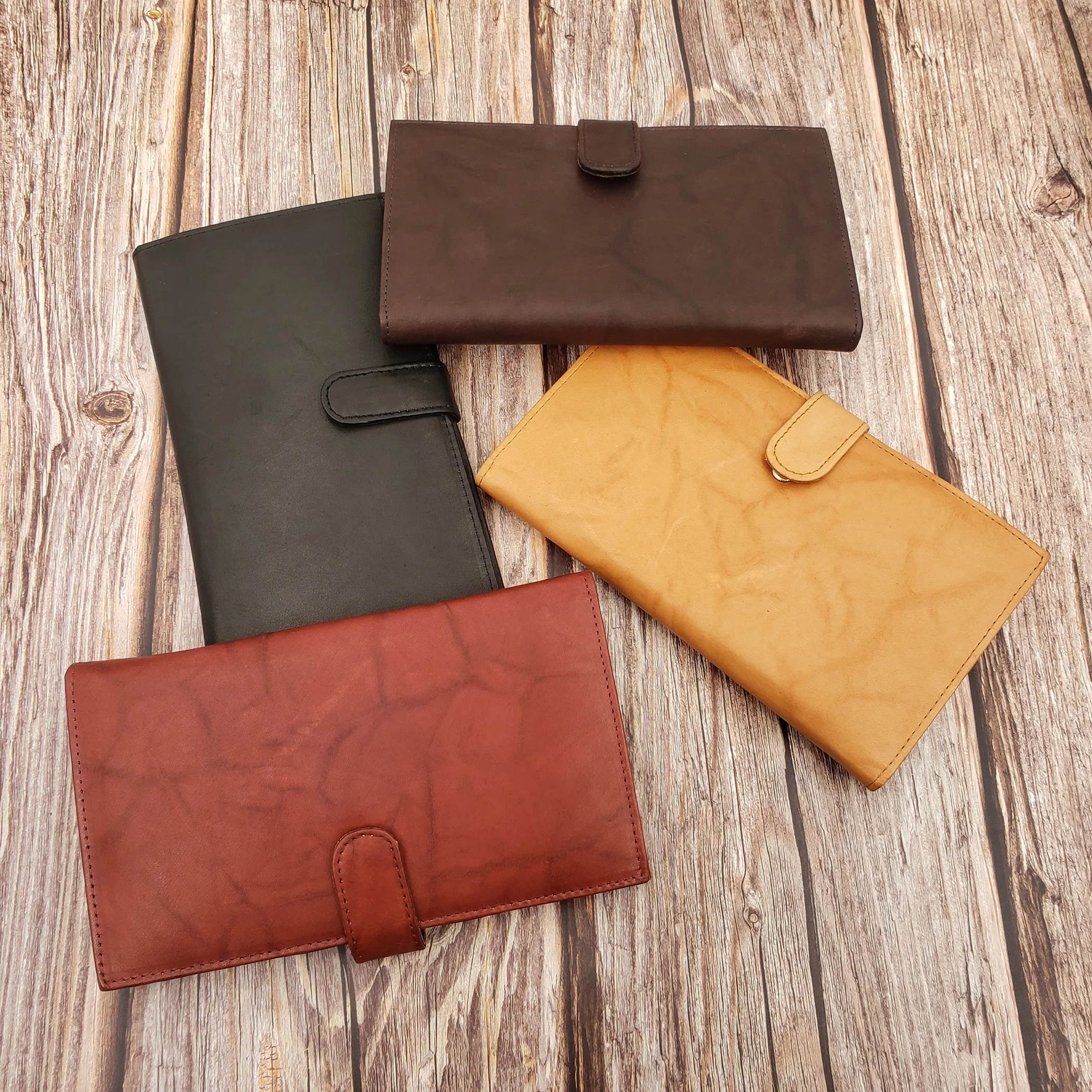 AG Wallets RFID Snap Close Leather Credit Card Organizer & Wallet