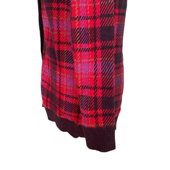 Ann Taylor Red Plaid Boyfriend Button Up V- Neck Ribbed Knit Cardigan Size XS