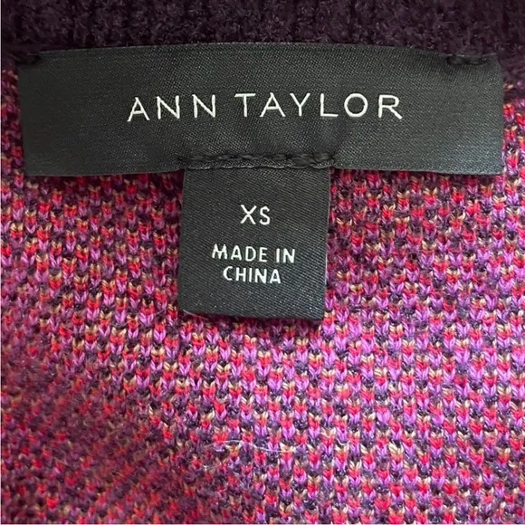 Ann Taylor Red Plaid Boyfriend Button Up V- Neck Ribbed Knit Cardigan Size XS