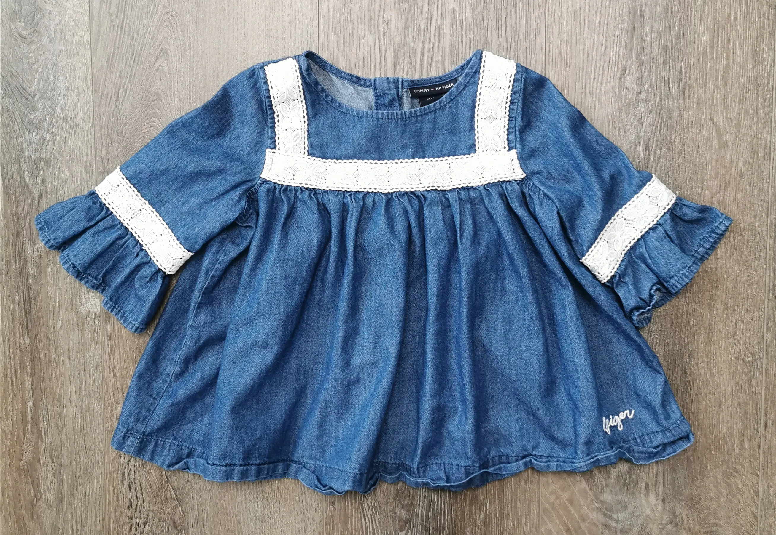 BABY GIRL SIZE 18 MONTHS - TOMMY HILFIGER, Soft Denim Lace, Boho Dress Top EUC B32