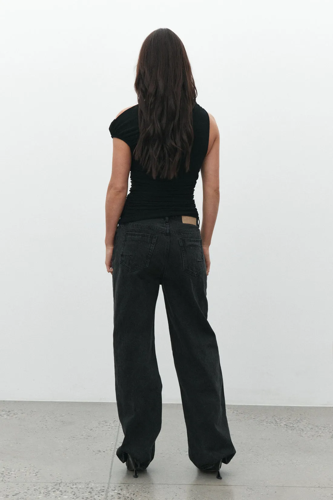 'BAYSE' ALARA TOP - BLACK