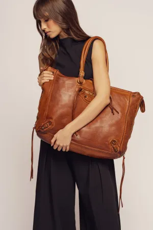 Bayside84 XL Classic Fringe Tote - Cognac