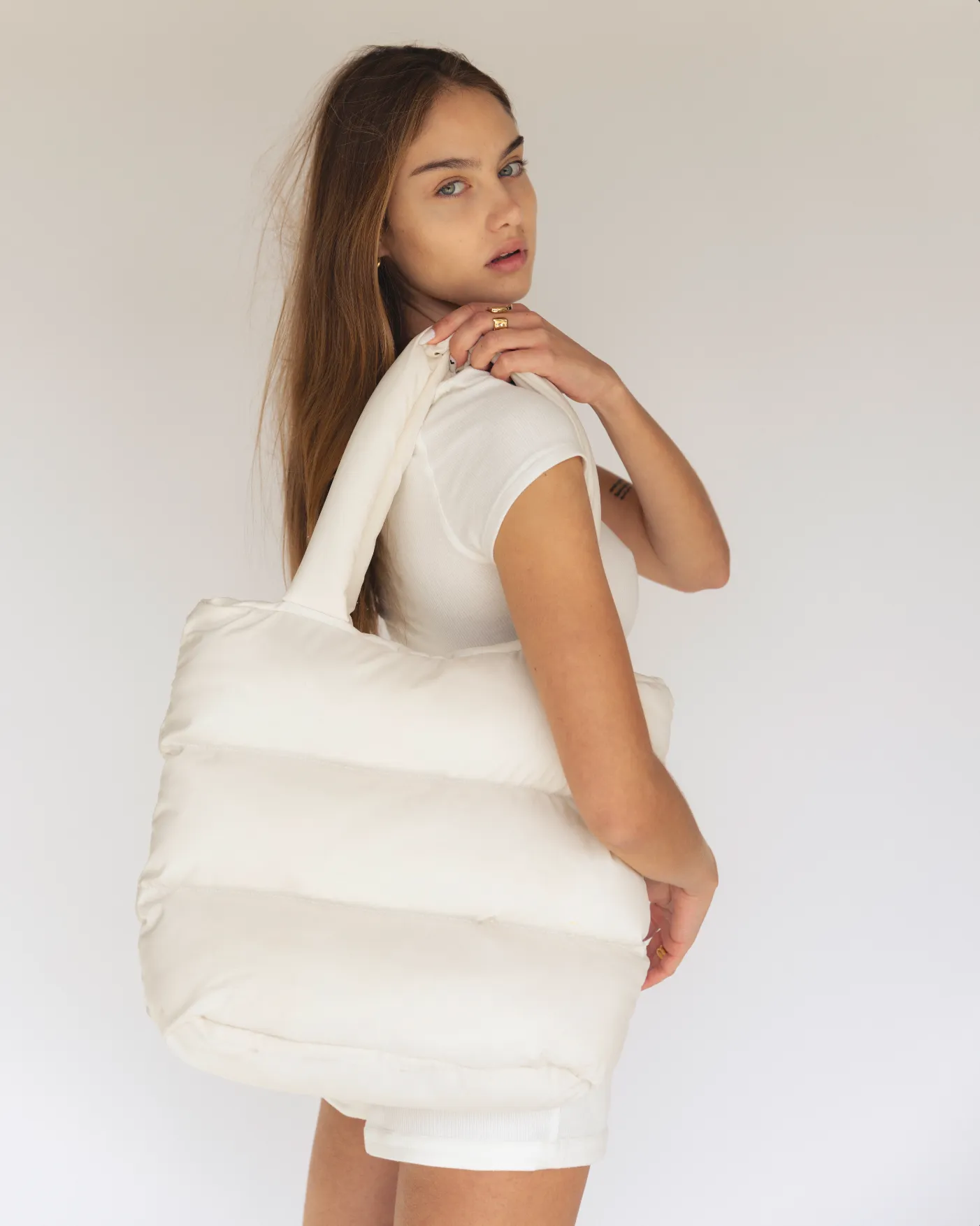 BIGGIE PUFFER PURSE - BONE