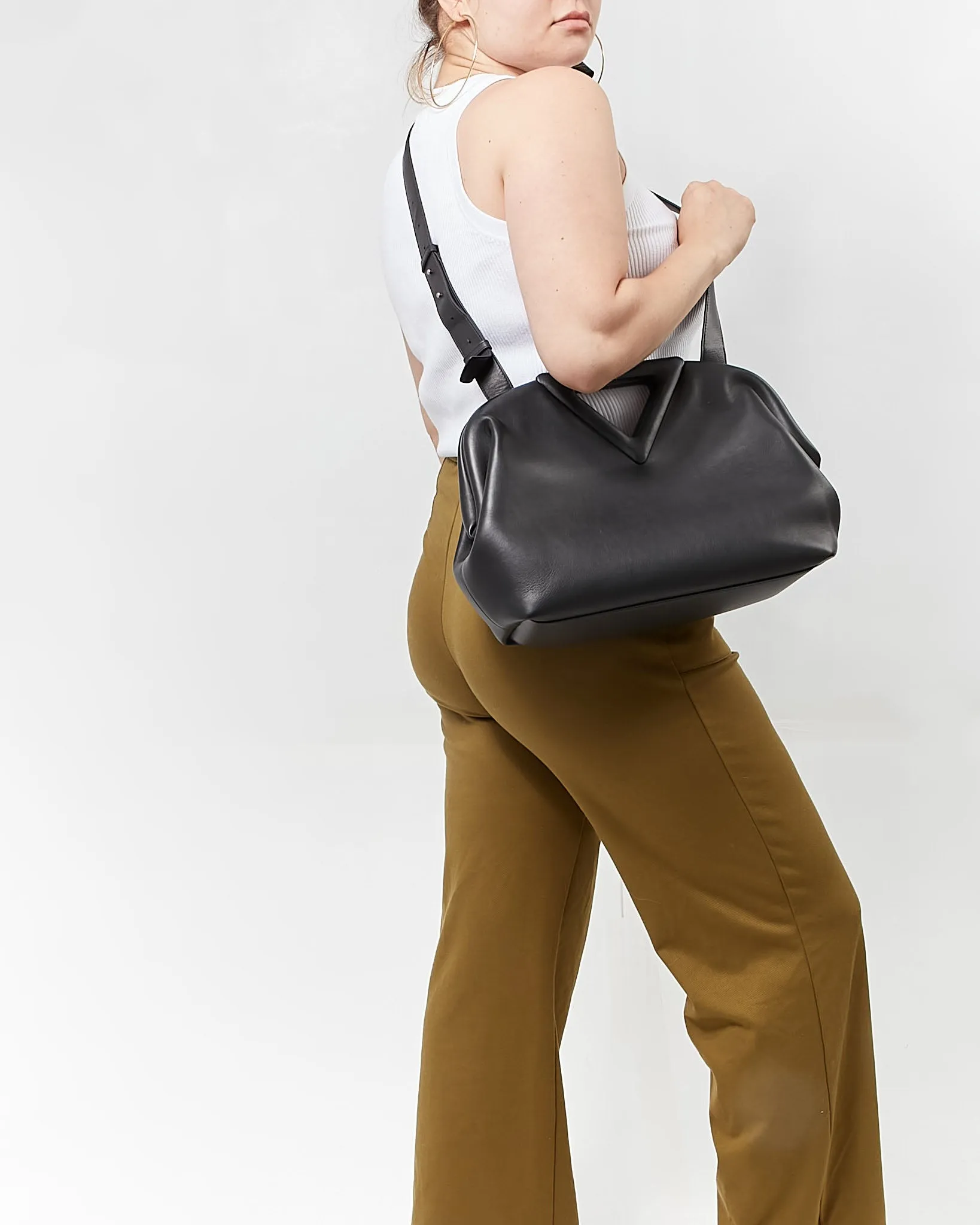 Bottega Veneta Black Leather Point Medium Bag