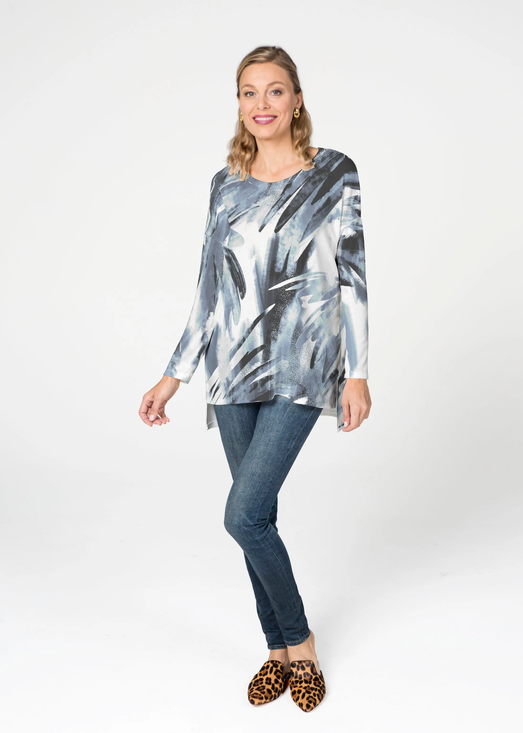 Brush Strokes Black (17167) Slouchy Butterknit Top