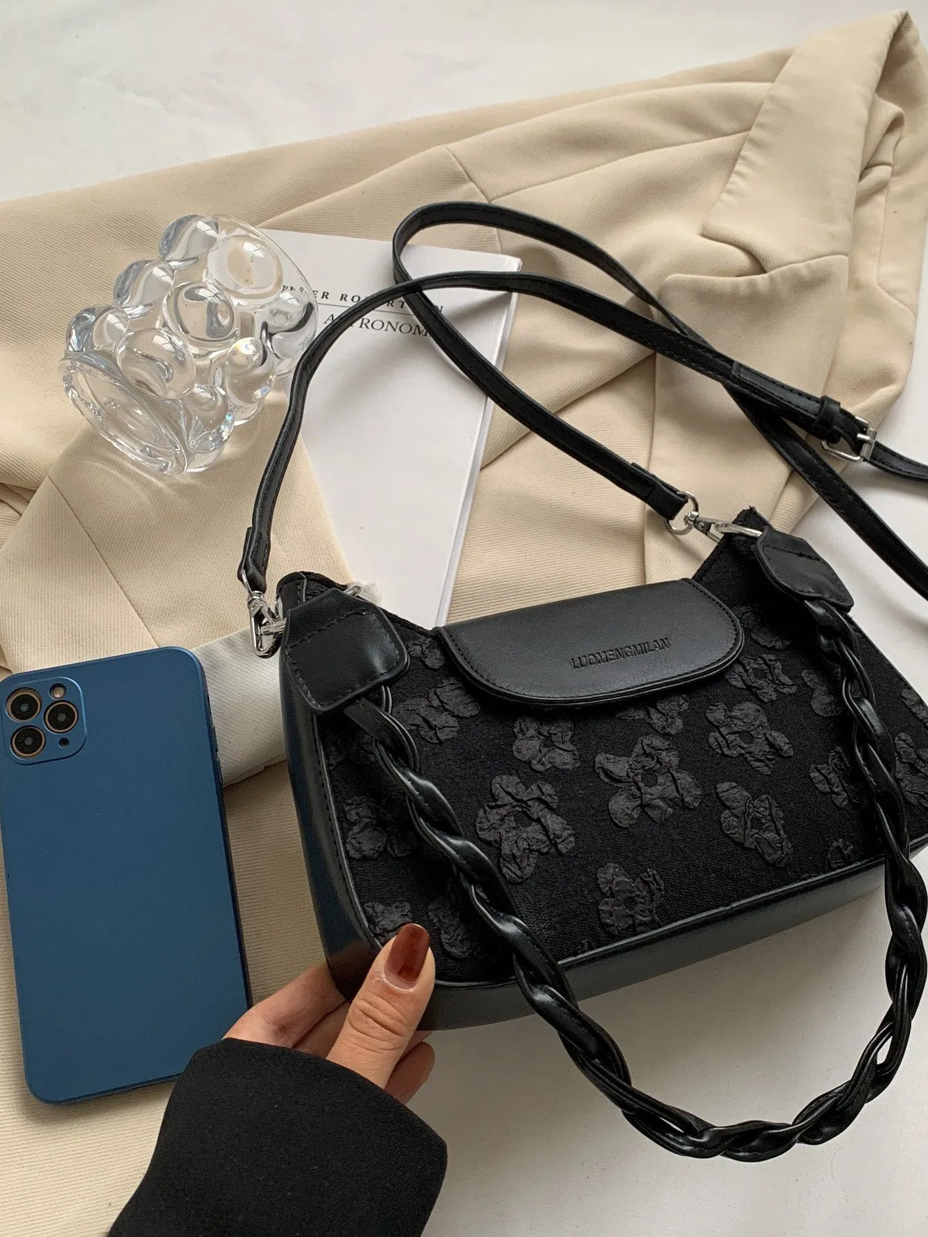 Casual Floral Graphic Braided Strap Shoulder Bag