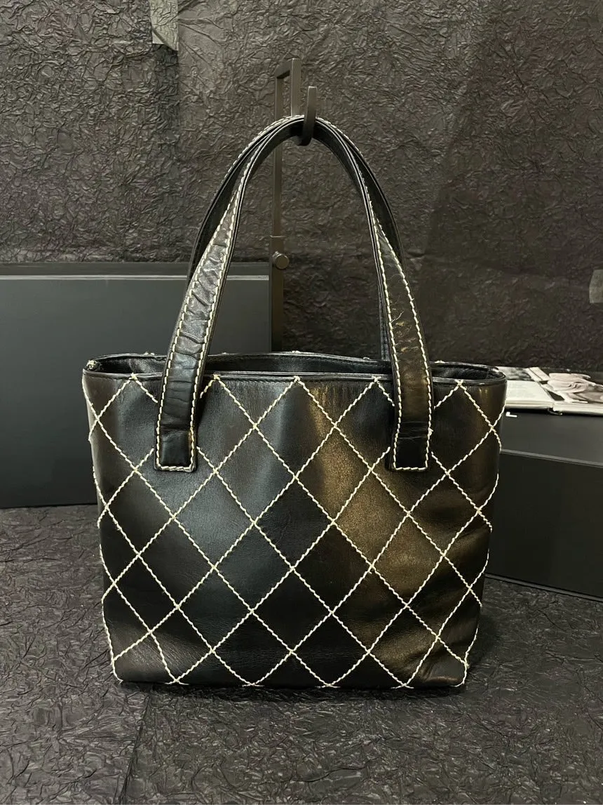 Chanel External Stitching Vivian's Bag Black Tote - Original Condition