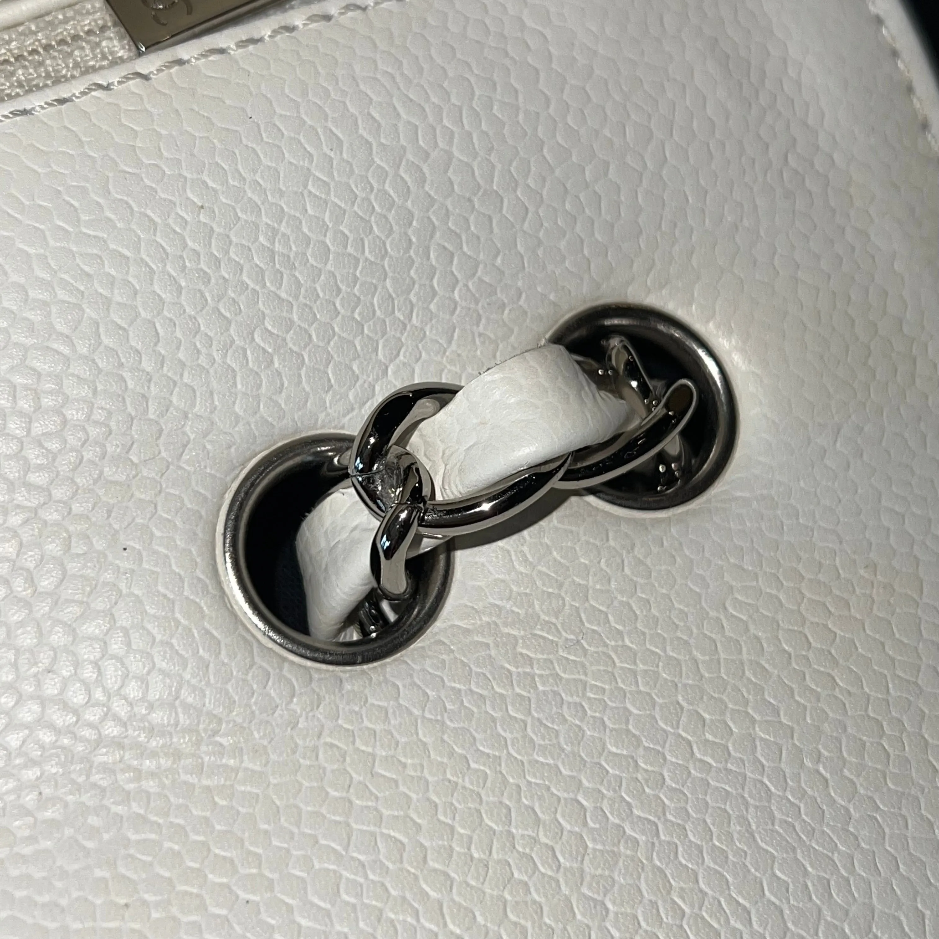 CHANEL Vintage Classic Jumbo White Caviar Single Flap