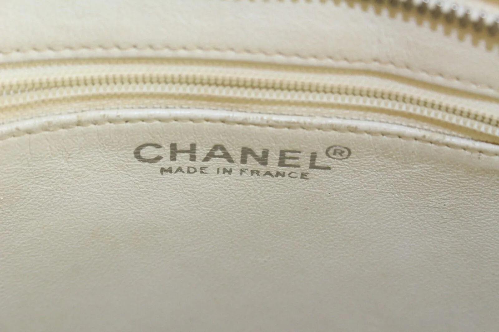 Chanel Yellow Quilted Patent Zip Tote Bag 1CK1108