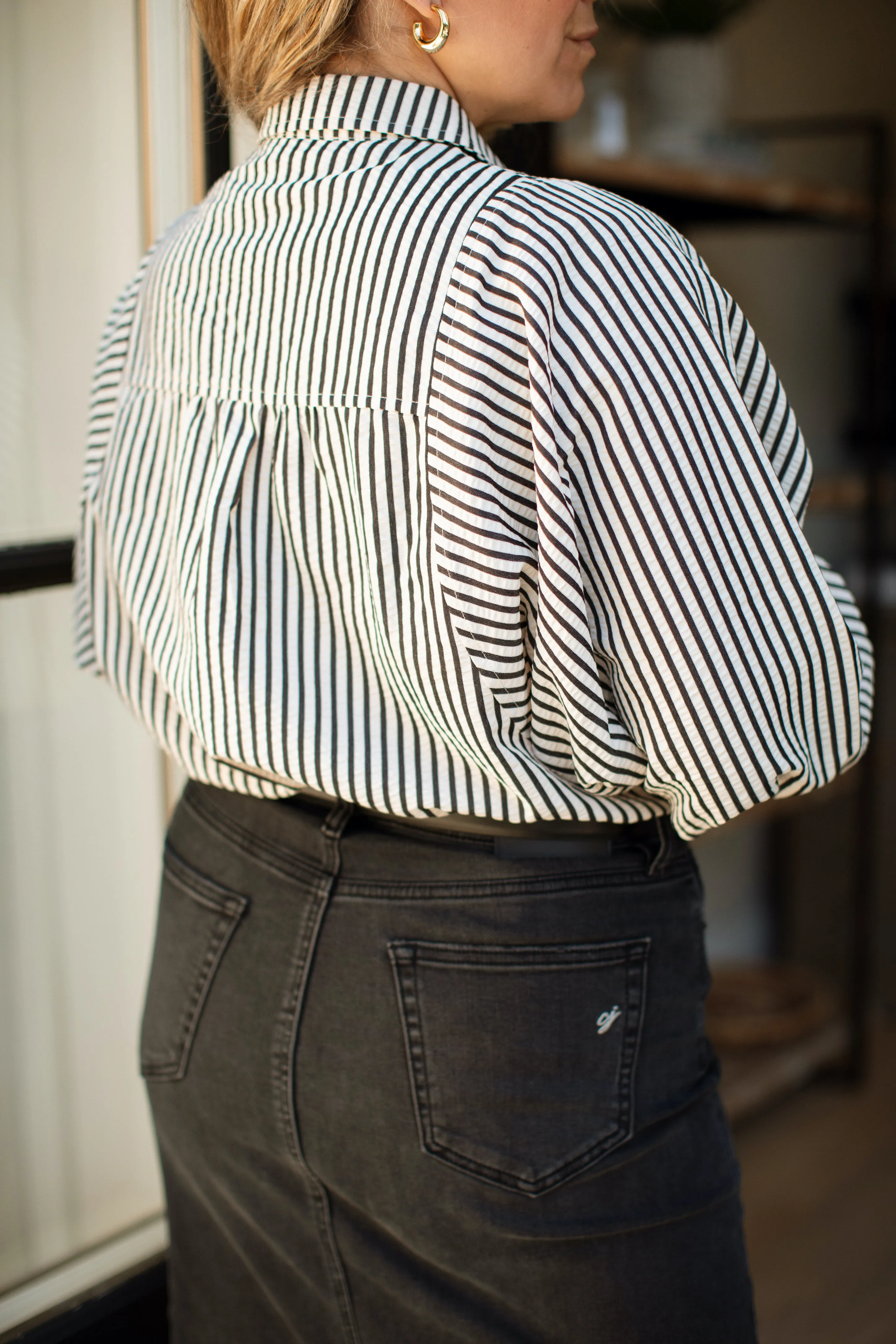 Collins Button Down