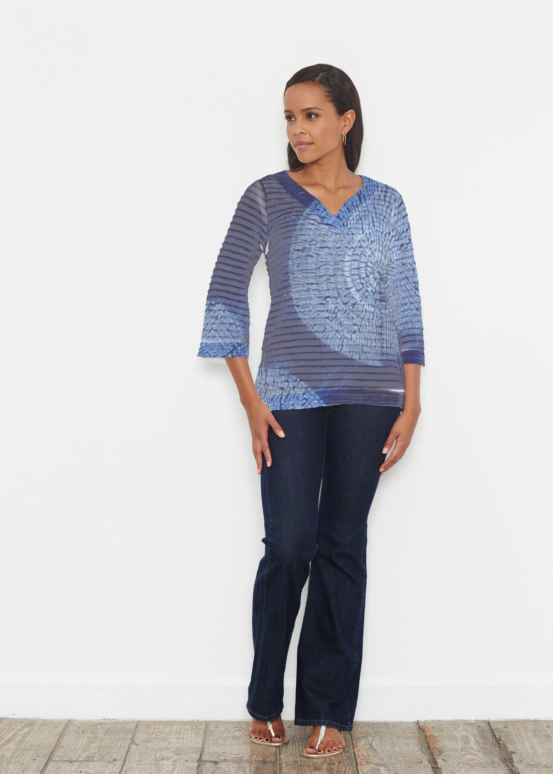 Dandelion Dream (14169) ~ Banded 3/4 Bell-Sleeve V-Neck Tunic
