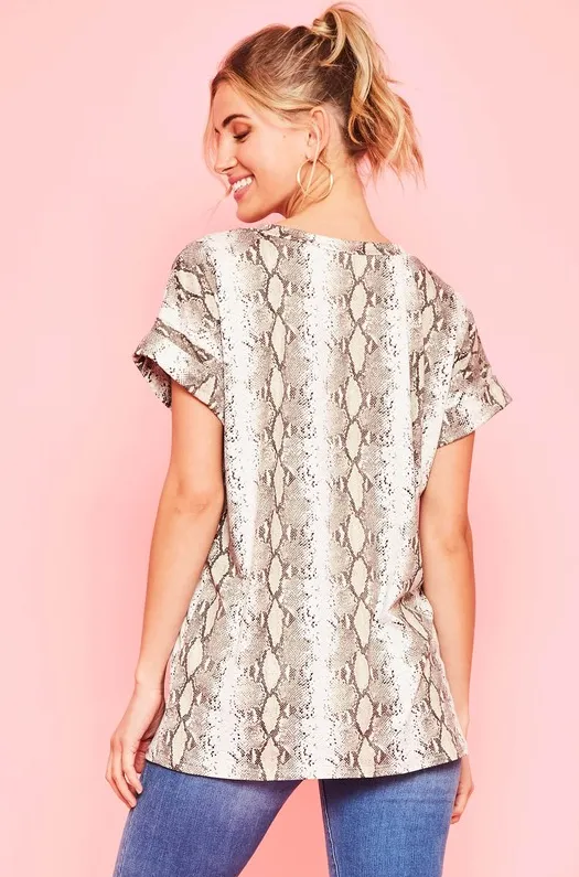 DARIA V NECK SNAKE PRINT