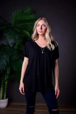 DARIA V NECK TEE BLACK