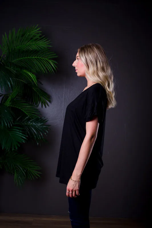 DARIA V NECK TEE BLACK
