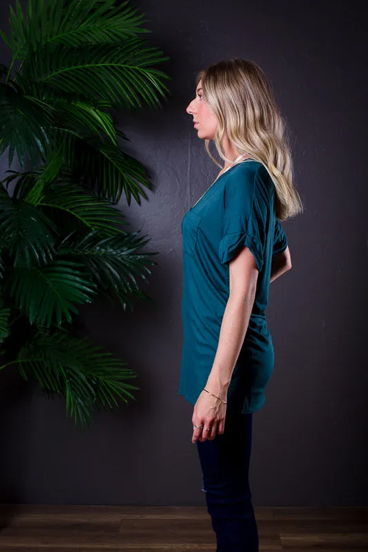 DARIA V NECK TEE GREEN-
