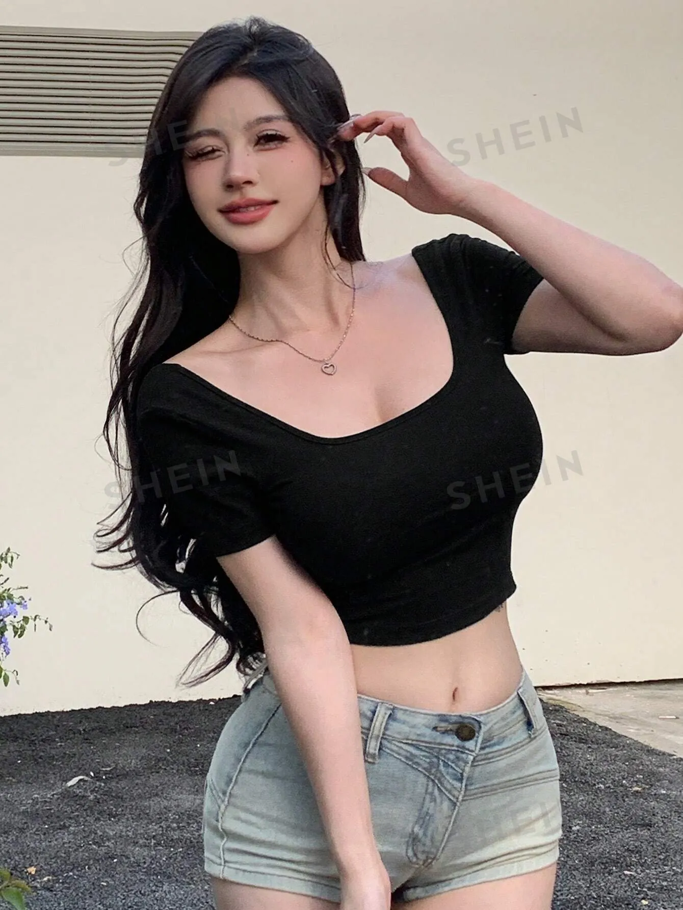 DAZY Ladies" Summer Sexy Tight-Fitting Square Neckline Crop Top With Open Back