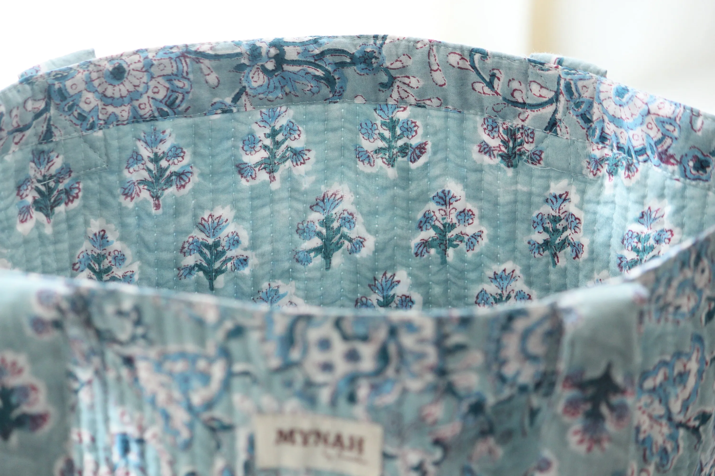 Dusty blue vines garden floral print tote bag-Small