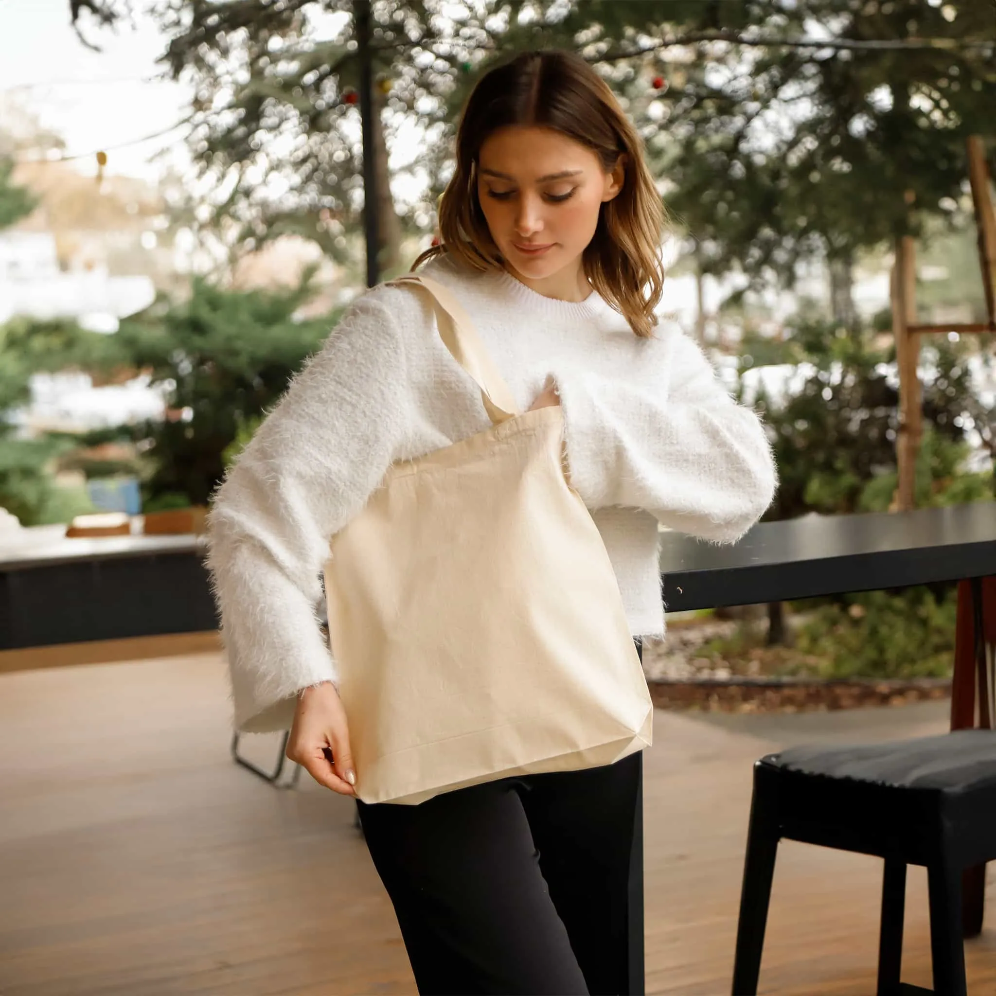Easy-Carry Cotton Tote