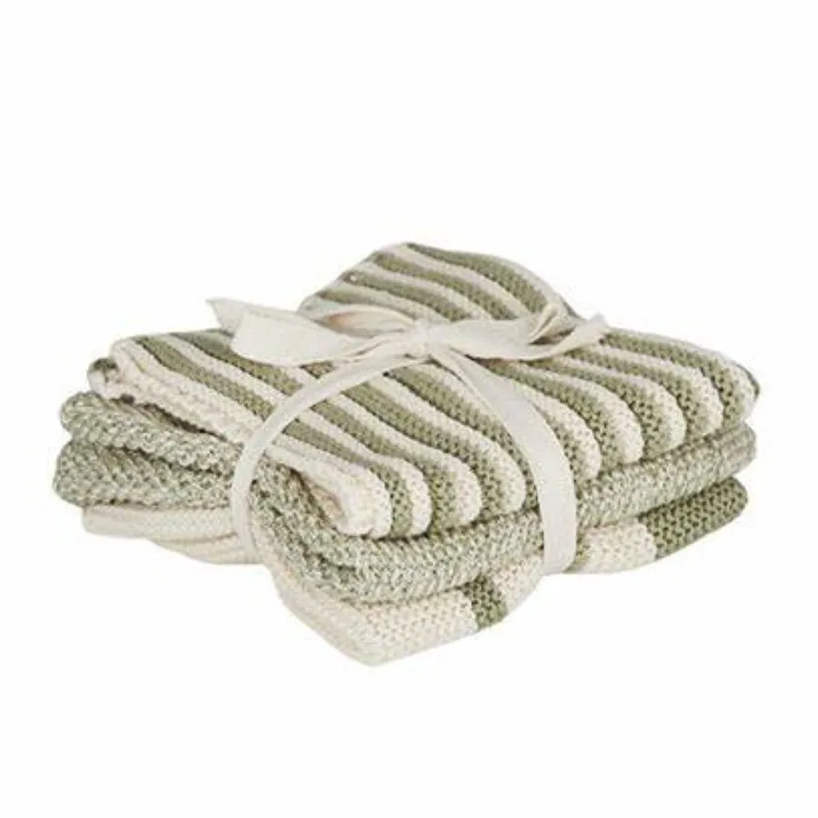 Green Home Essentials Gift Box