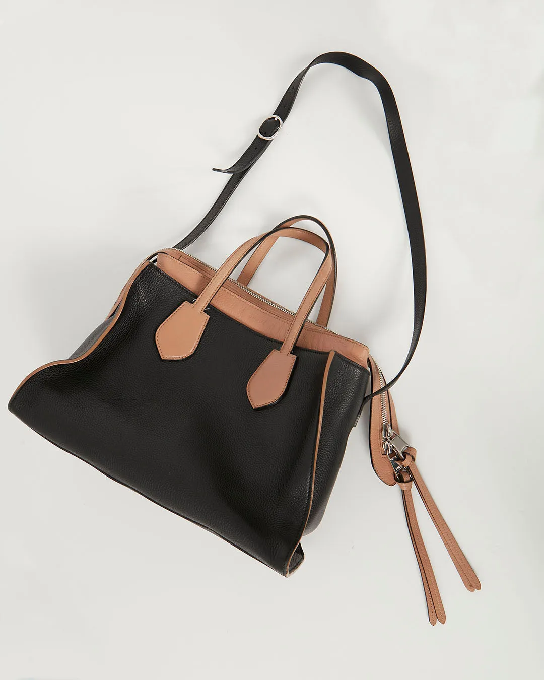 Gucci Black and Beige Pebbled Leather Two-Tone Rumble Tote