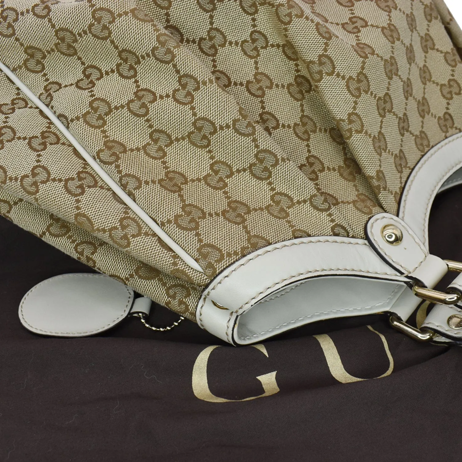 GUCCI Sukey Medium GG Canvas Tote Bag Beige 211944