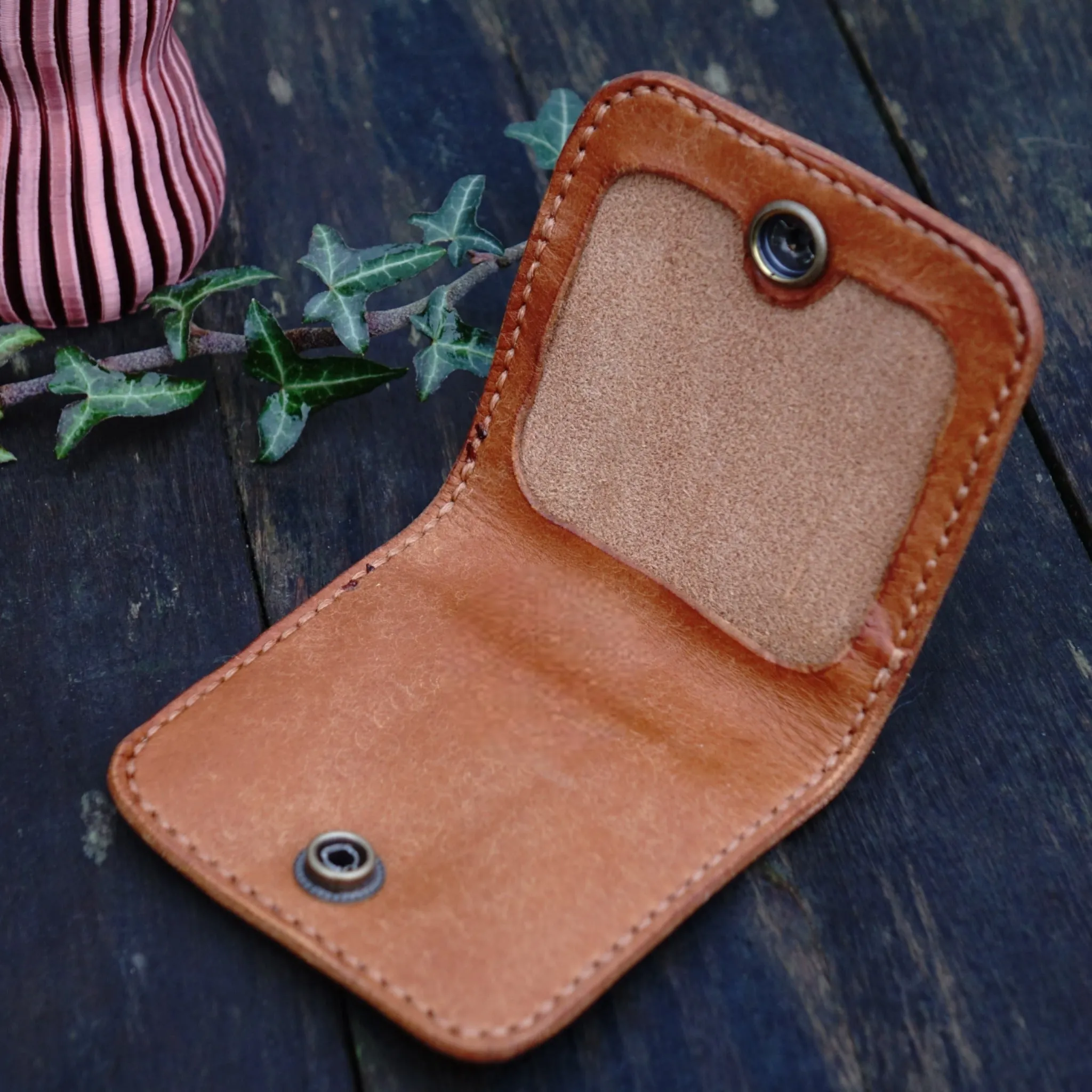 Handmade Minimalist Leather Coin Wallet