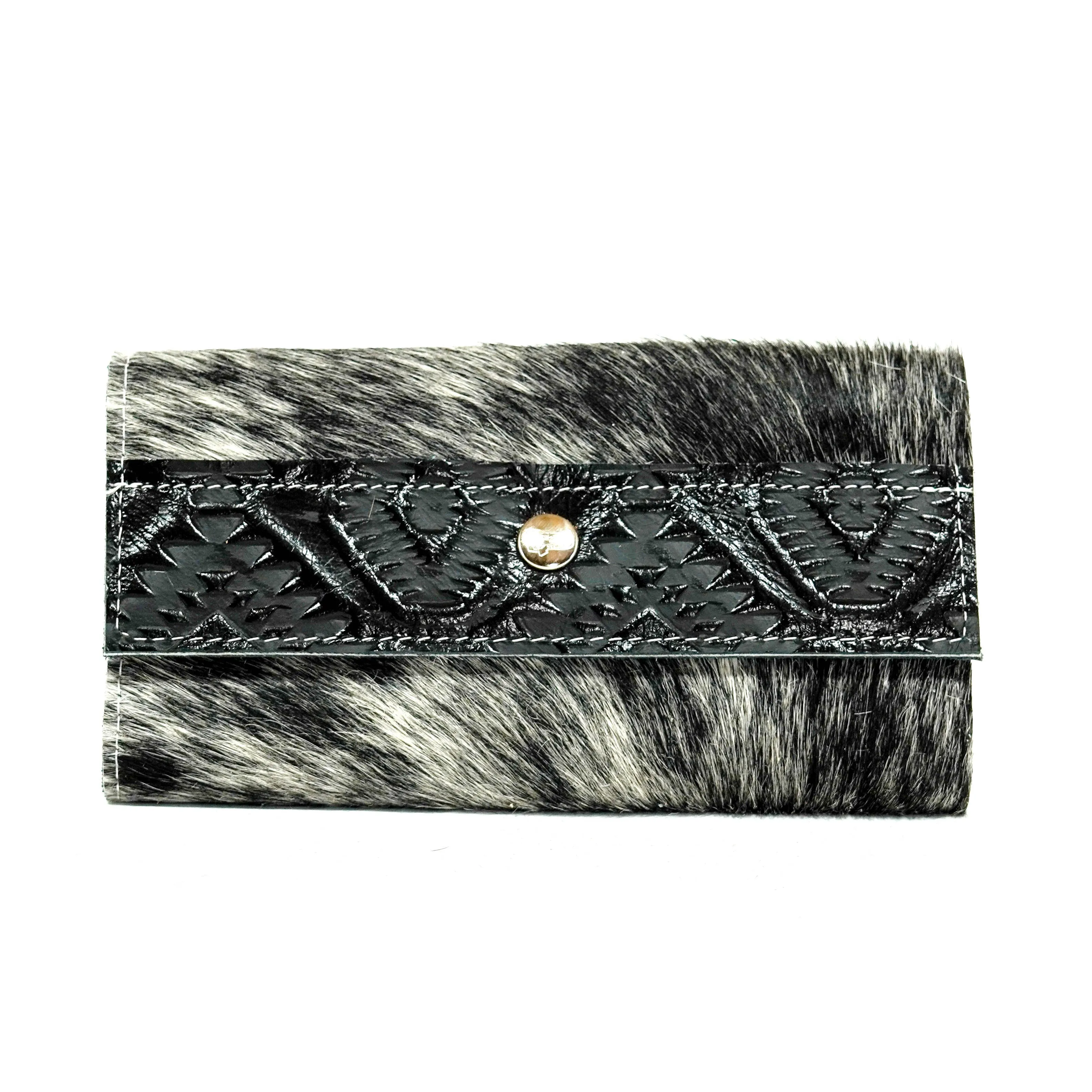 Kacey Wallet - Salt/Pepper w/ Onyx Aztec