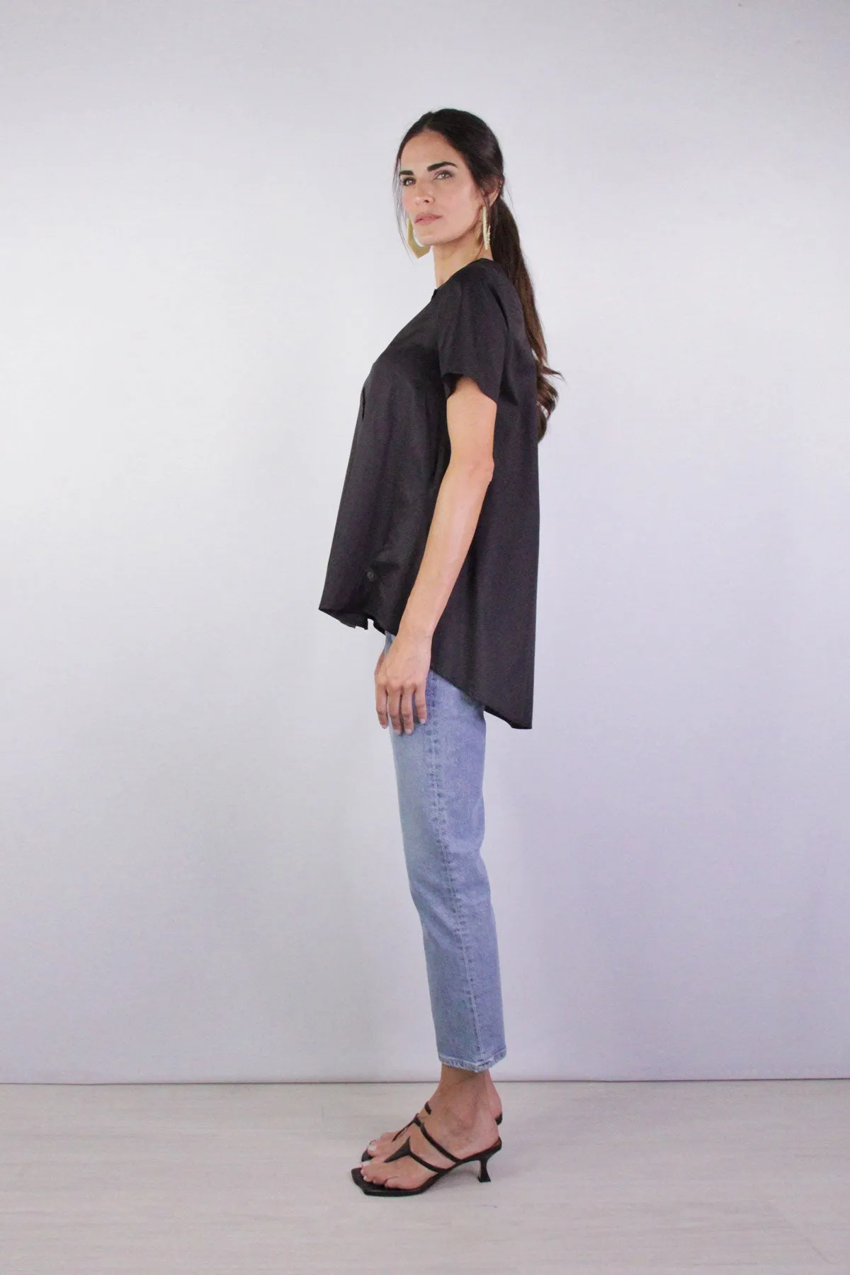 Kefi Tunic in Black