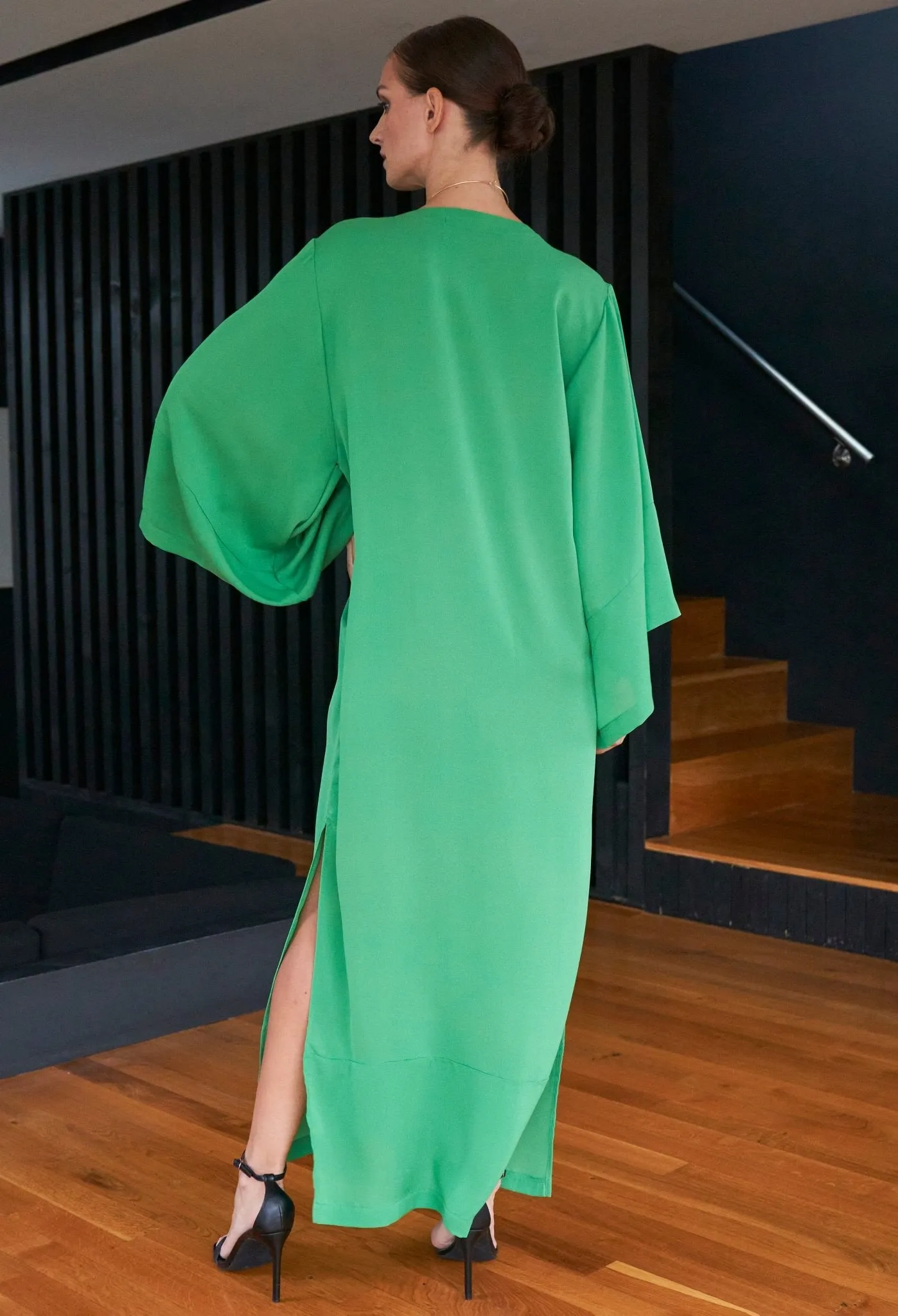 Kimono Sleeve Silk Tunic Dress with Keyhole Neckline - Green