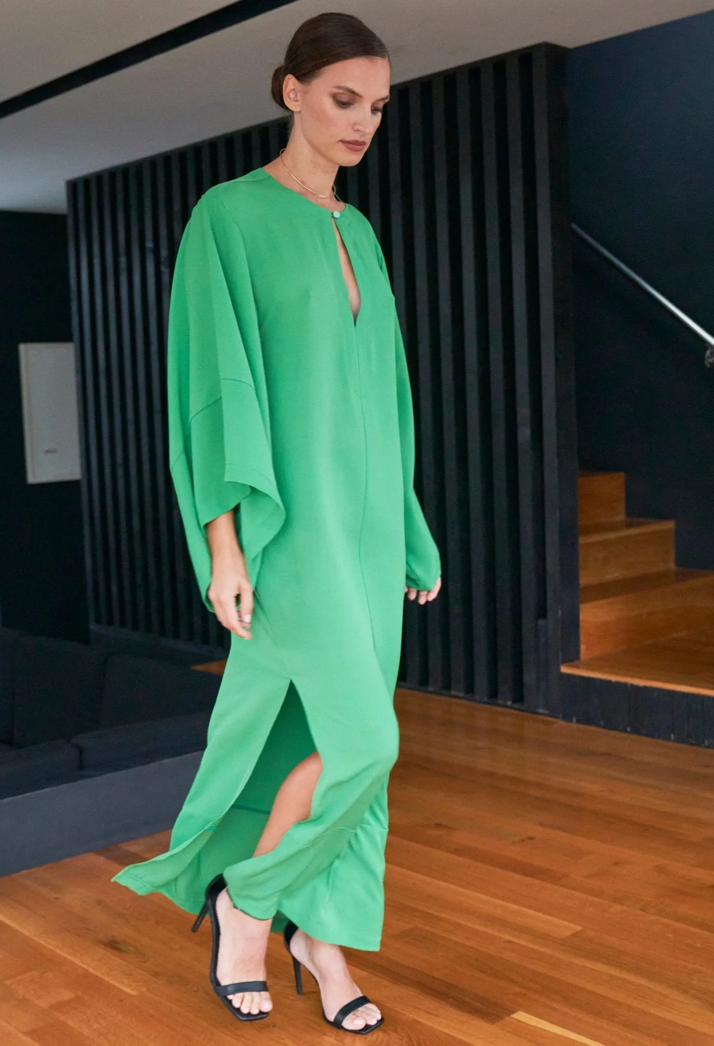 Kimono Sleeve Silk Tunic Dress with Keyhole Neckline - Green