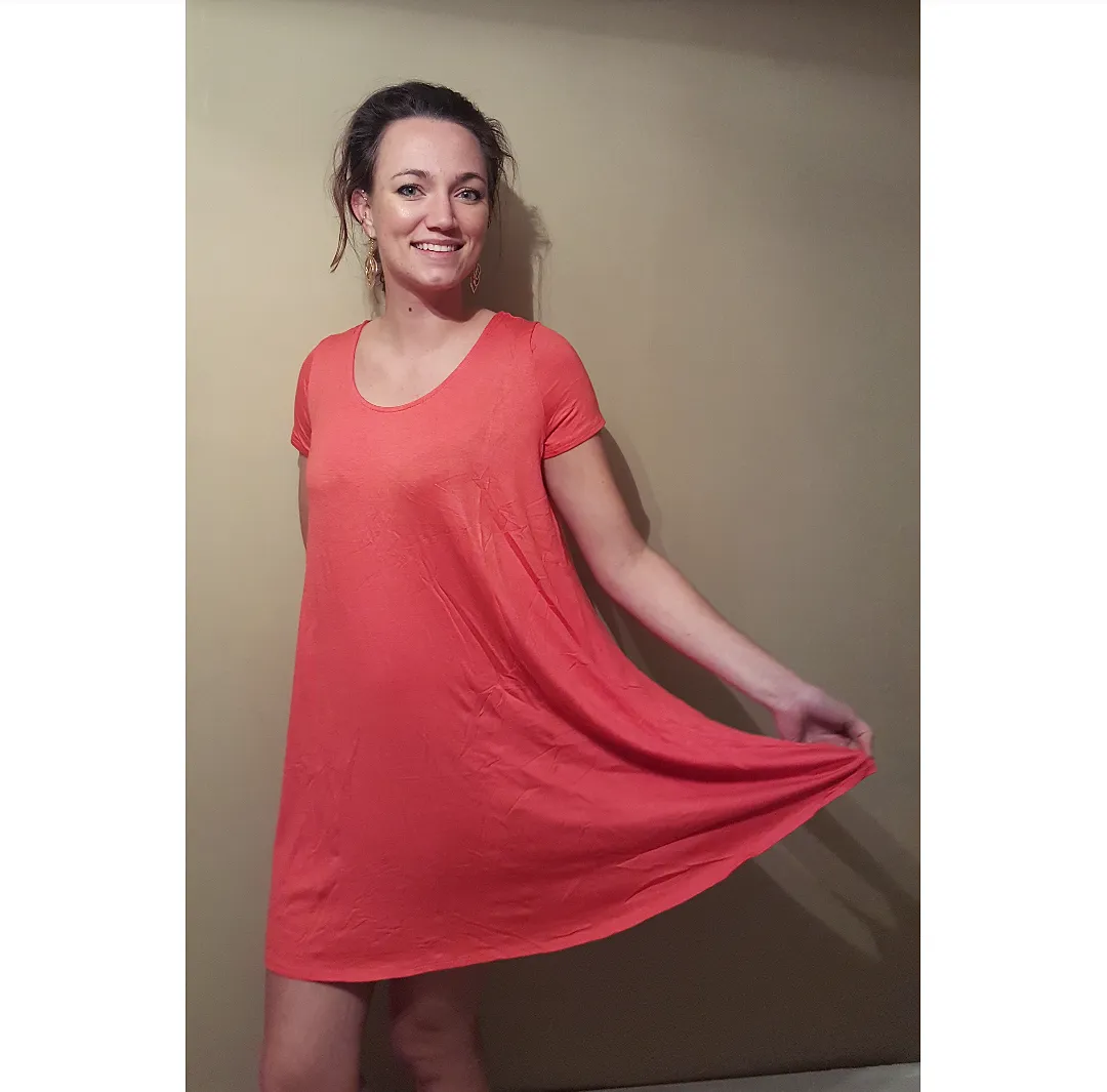 Knit Solid Cap Sleeve Tunic Dress
