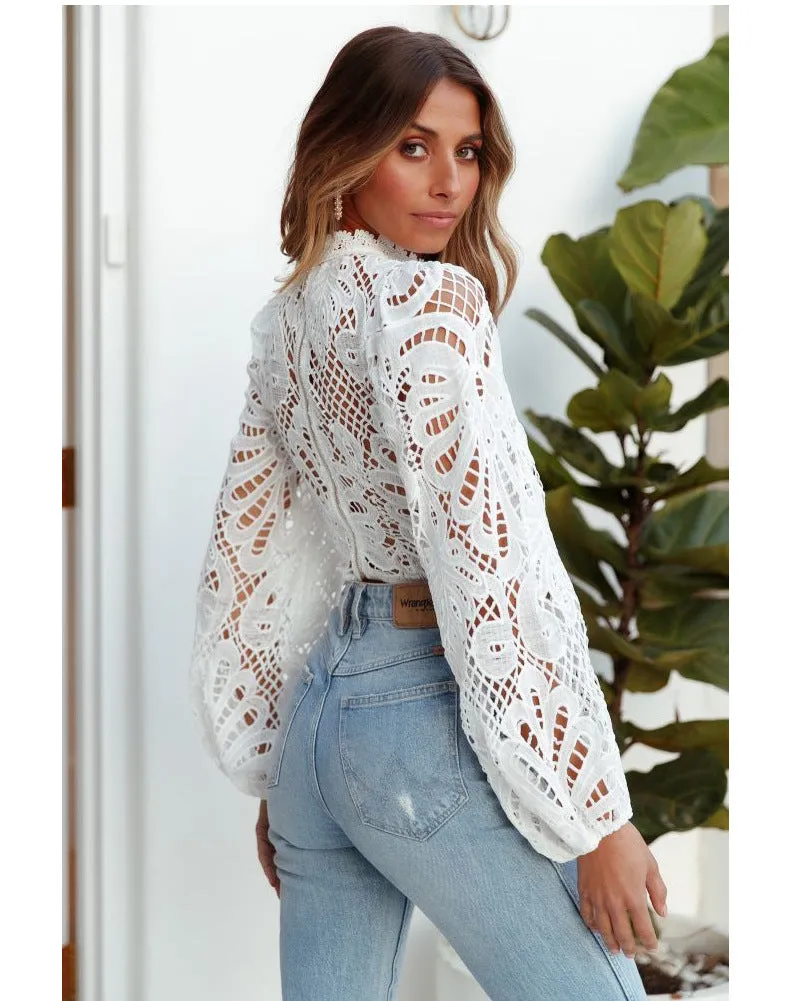 Lace Hollow-out Lantern Sleeve Crop Tops
