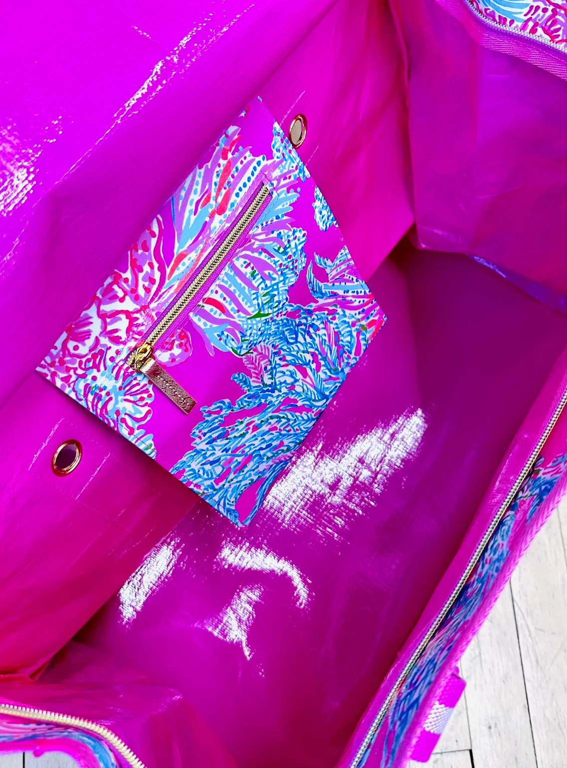 LILLY PULITZER OVERSIZED CARRYALL