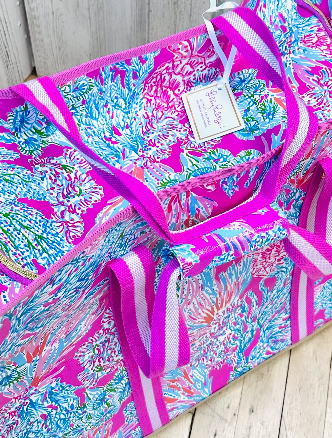 LILLY PULITZER OVERSIZED CARRYALL