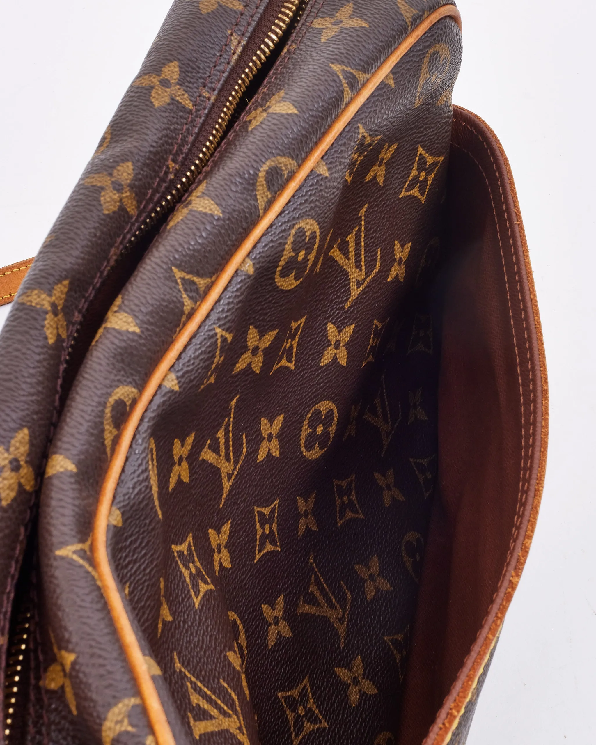 Louis Vuitton Monogram Canvas Trocadero Shoulder Bag