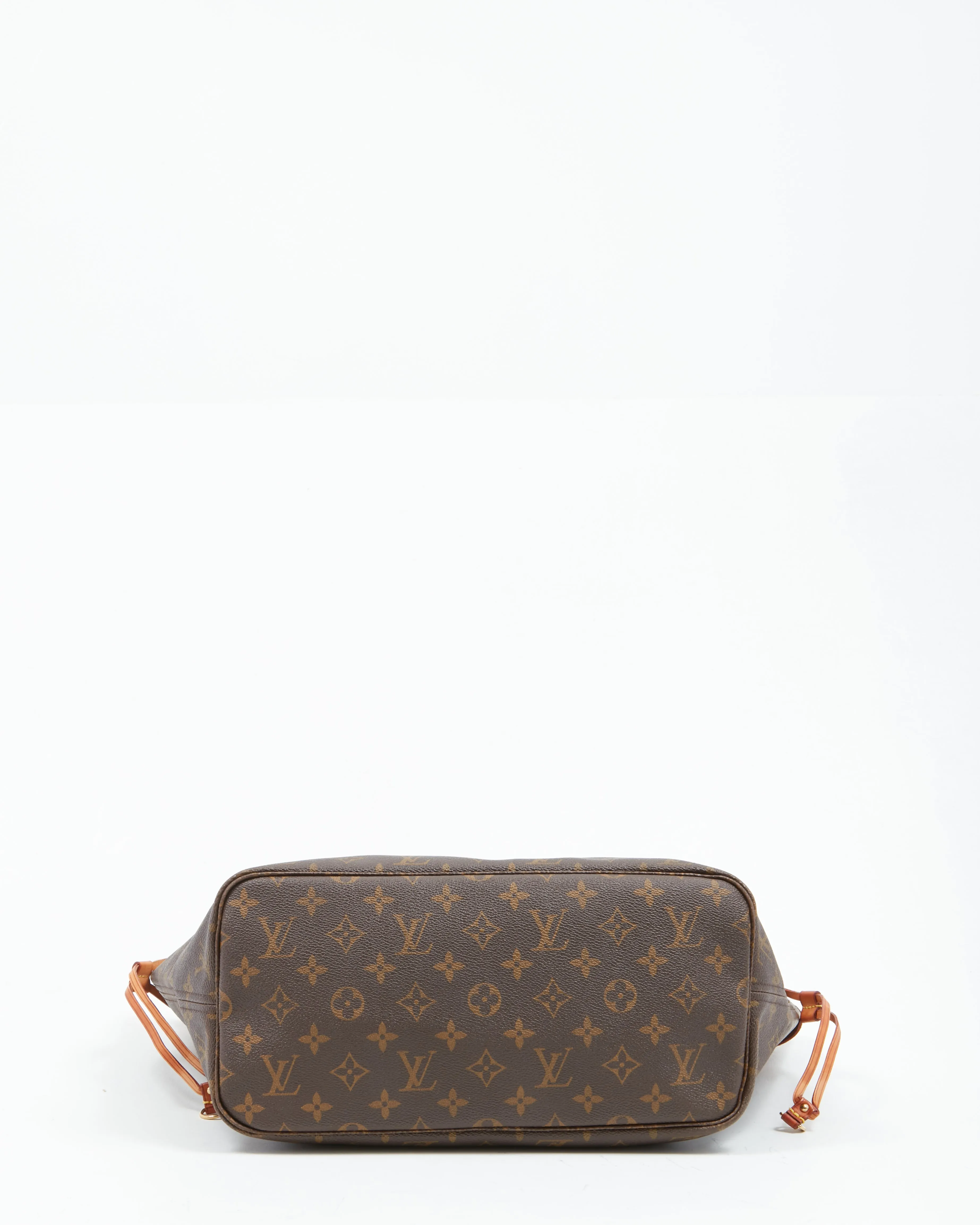 Louis Vuitton Monogram Neverfull MM Tote Bag