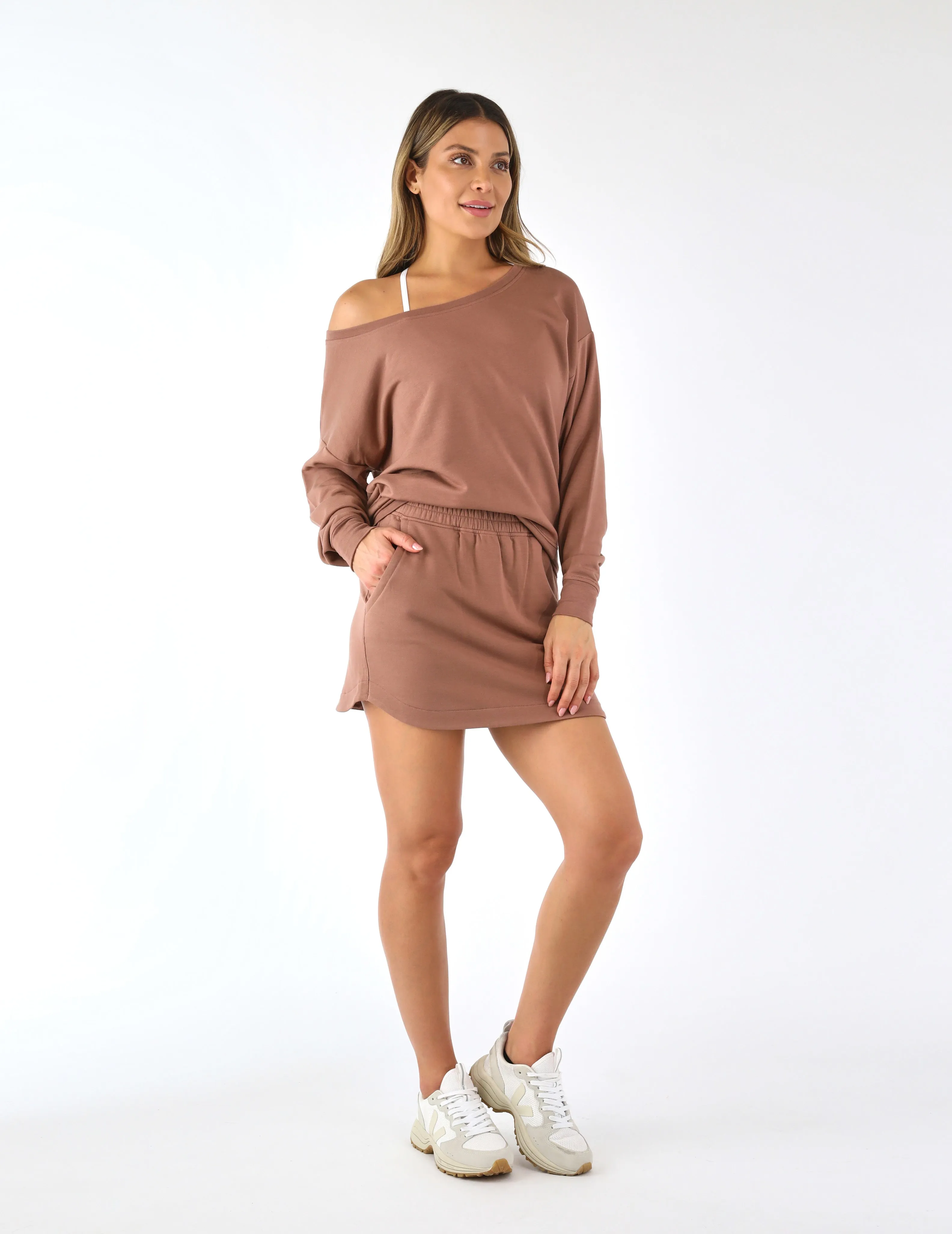 Lounge Off Shoulder: Mocha