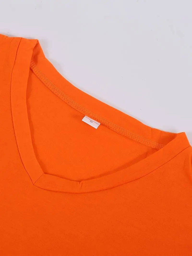 Luca – Relaxed Fit Men’s Casual V-Neck Shirt