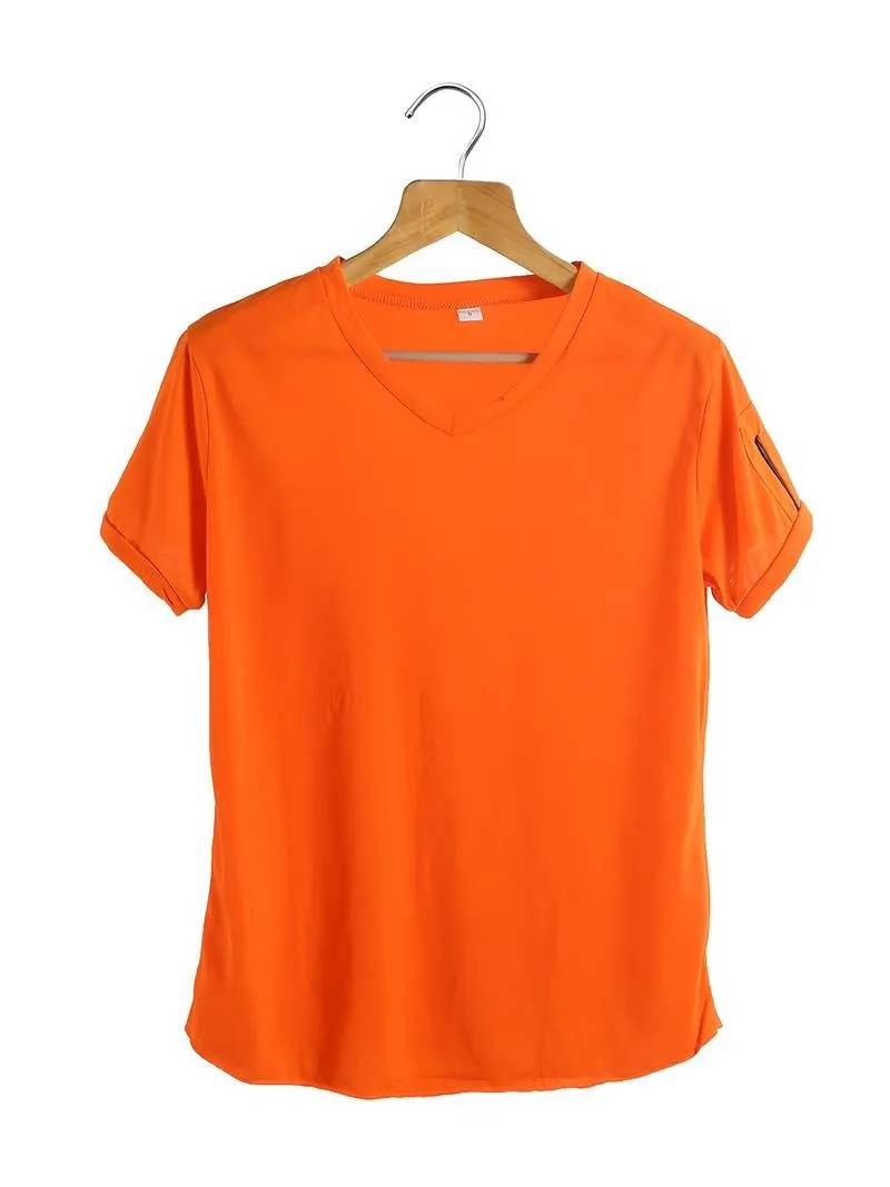 Luca – Relaxed Fit Men’s Casual V-Neck Shirt