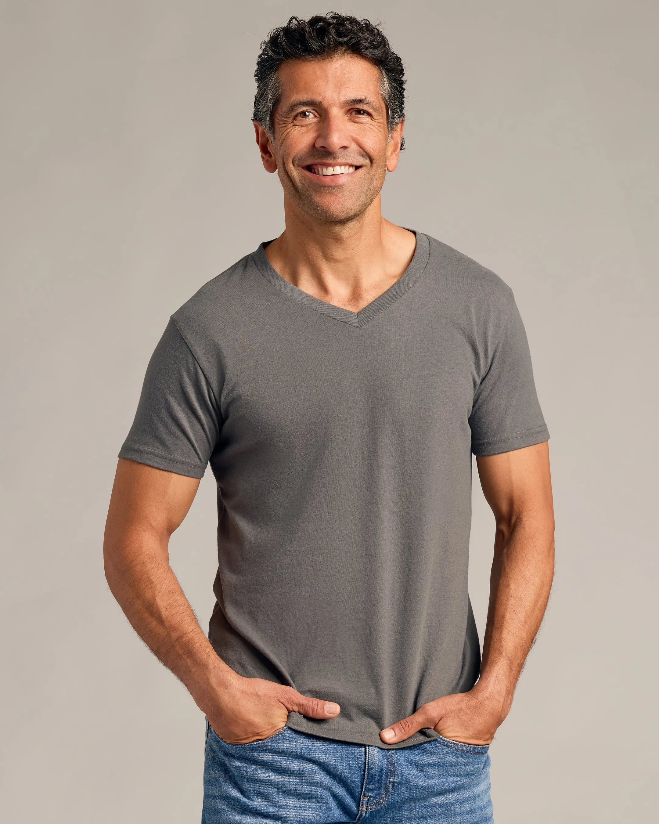 Neutral Tones V-Neck 3 Pack