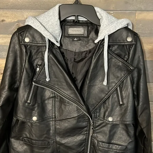 New Jou Jou Faux Leather Moto Jacket Juniors Size Large in Black with Gray Hood