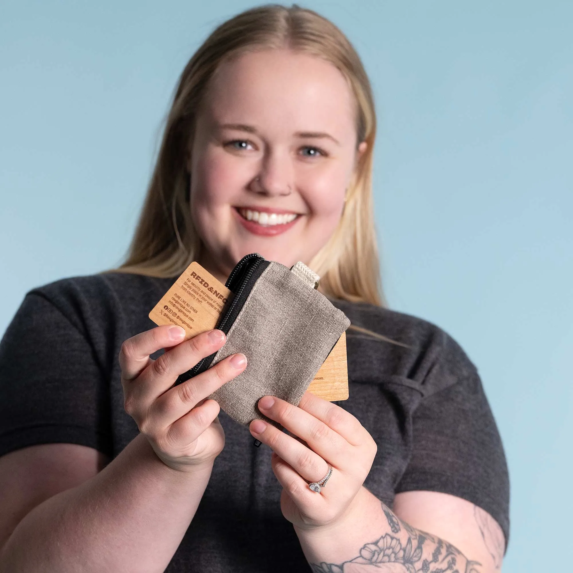 NEWBURGH 100% Organic Linen 2-Way Slim Minimalist Wallet (5.5"x4.5") (OC Thread, YKK Zippers) (99.99% Biodegradable)