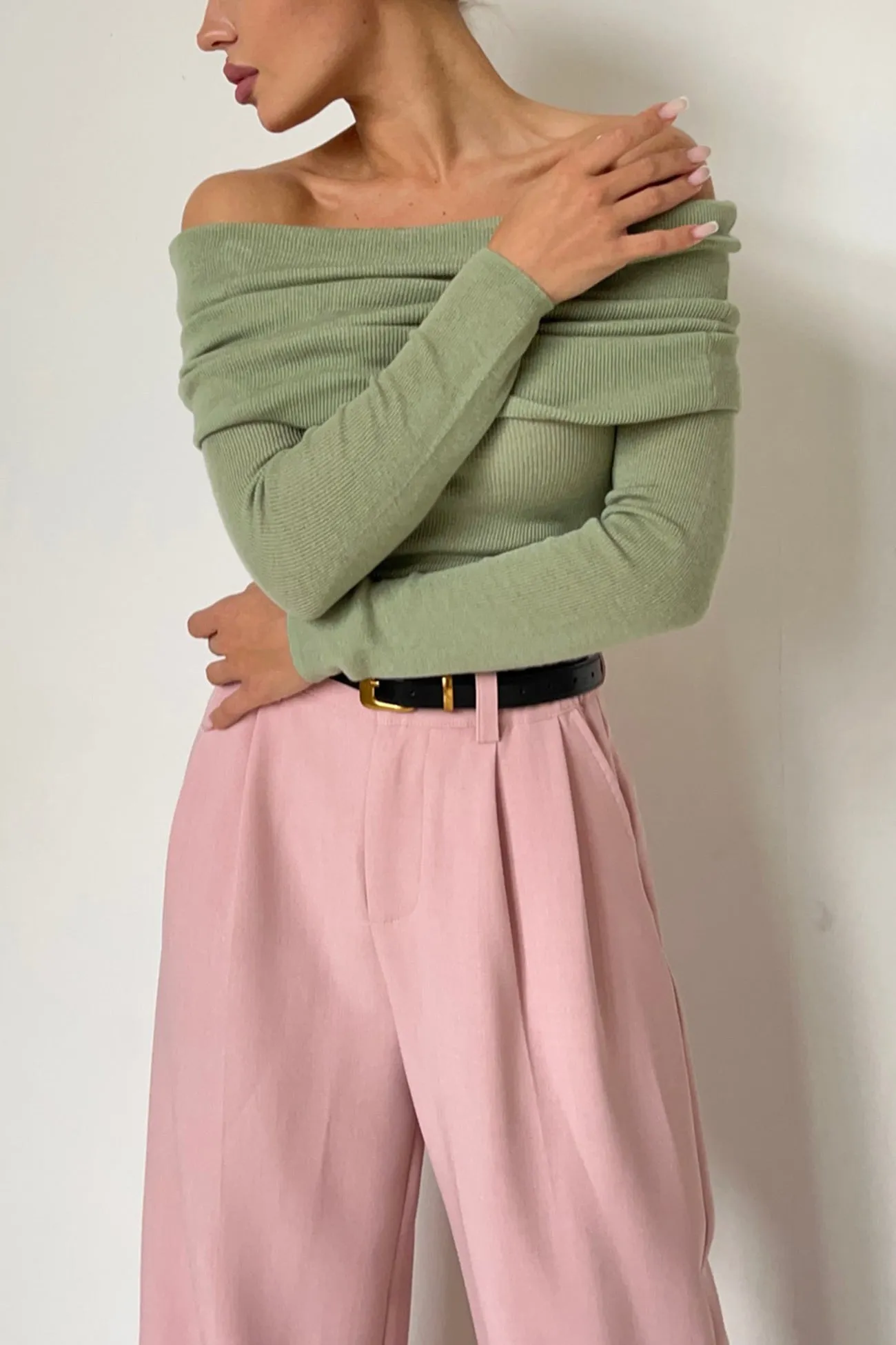 Off-shoulder Long Sleeve Knit Tops