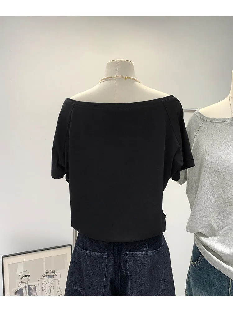 Off-shoulder one-shoulder loose top