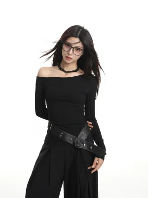 Off-shoulder slim fit top