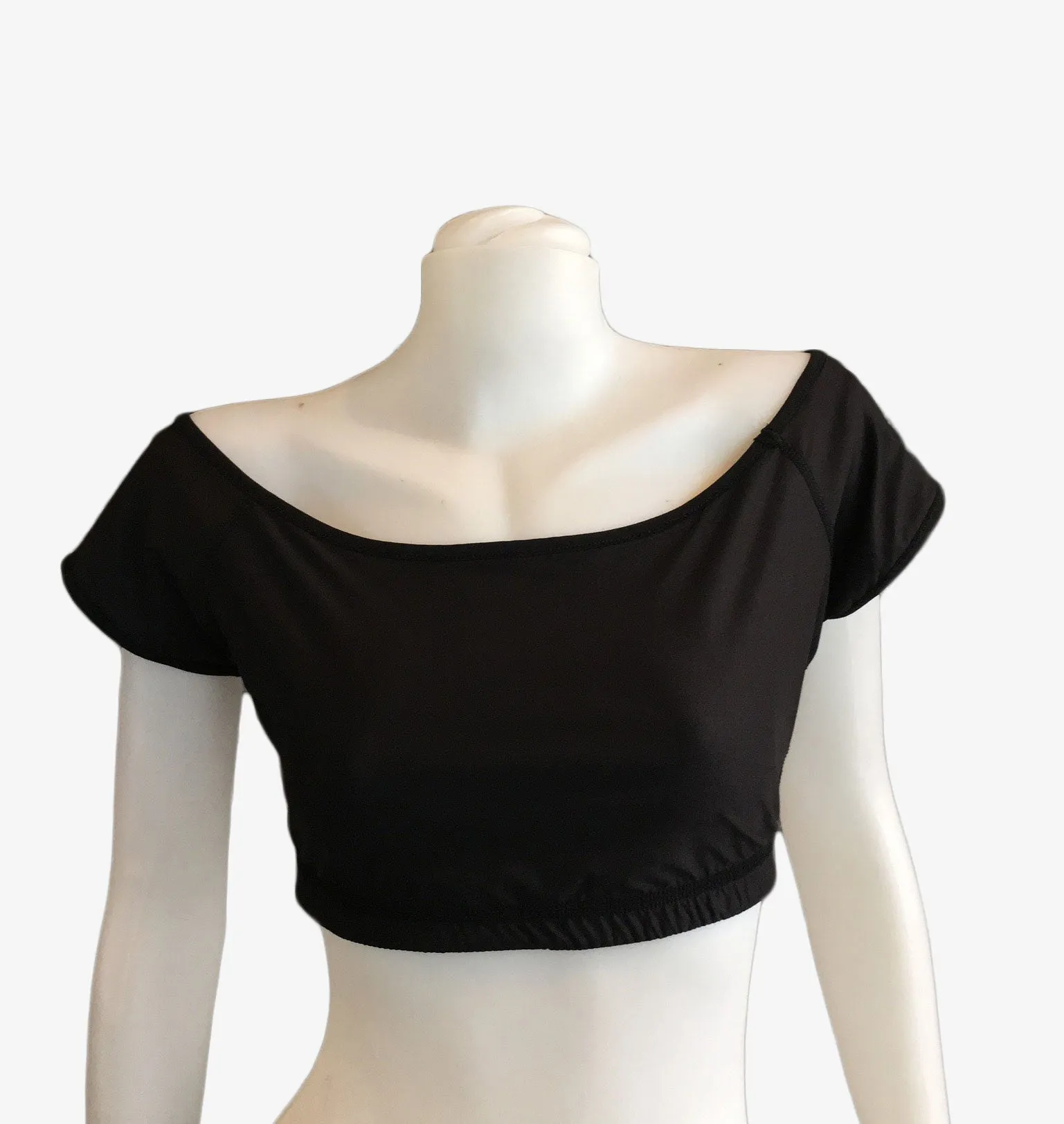 OFF THE SHOULDER CROP  BLACK LACE/BLACK